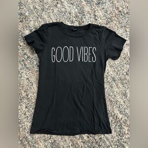 Good vibes T-shirt